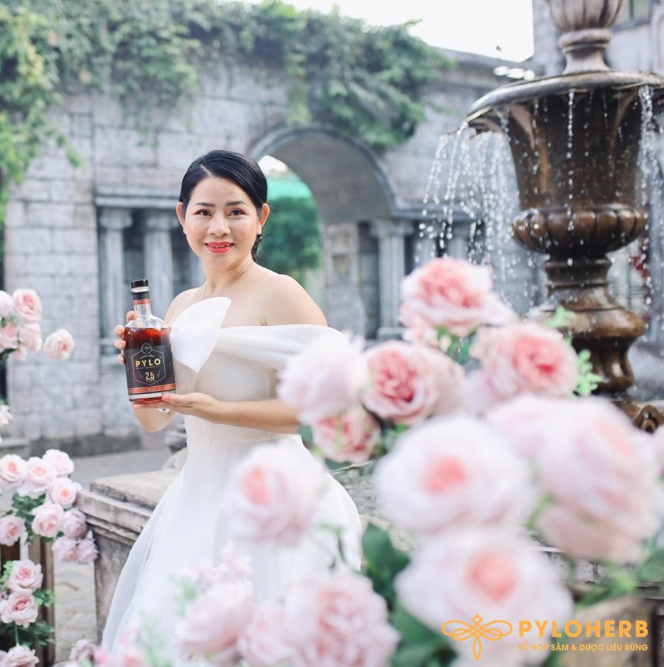 Nên Tặng Gì Cho Mẹ - Mật Ong Sâm PyLo