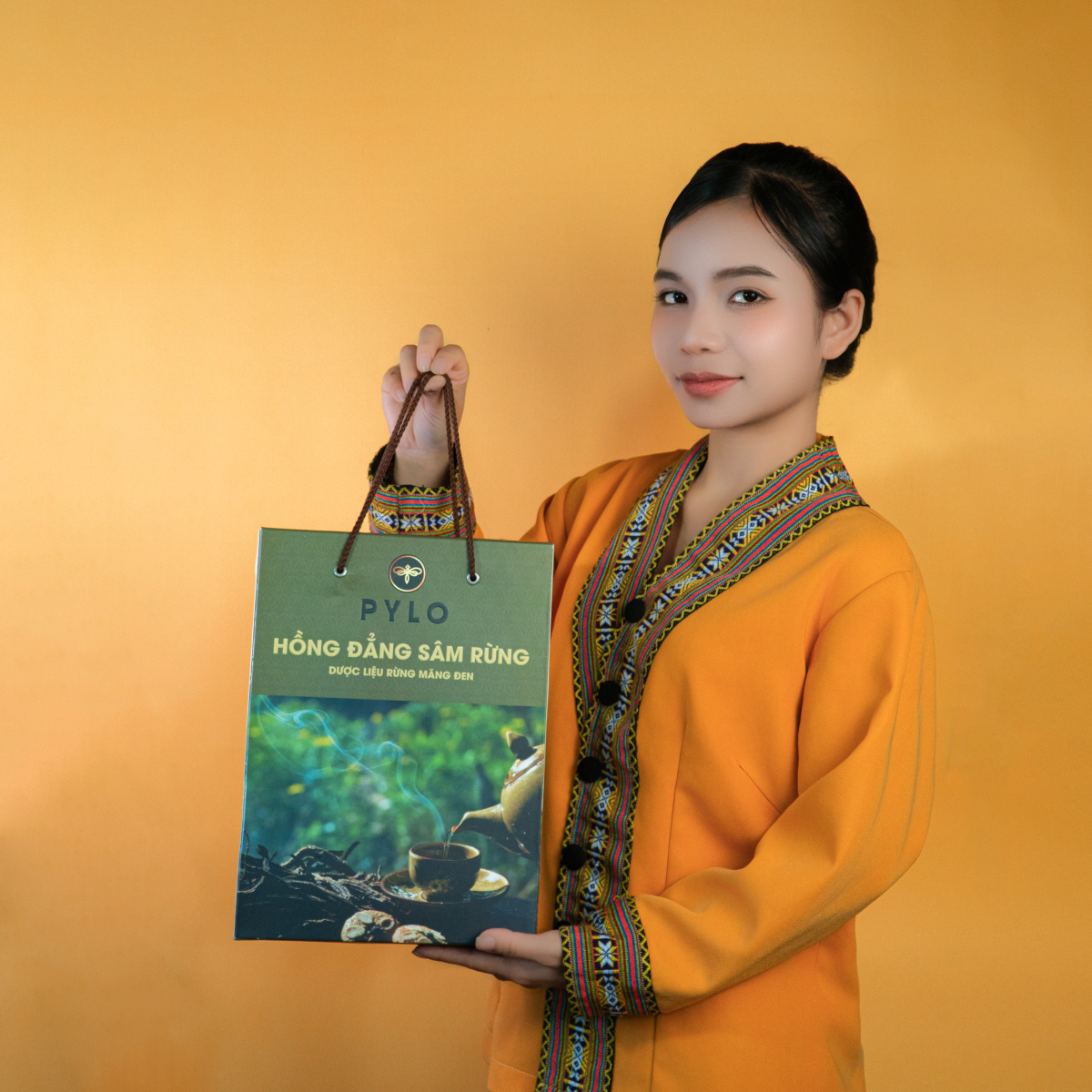 Hồng Đẳng Sâm PyLo (Sâm Dây Ngọc Linh)