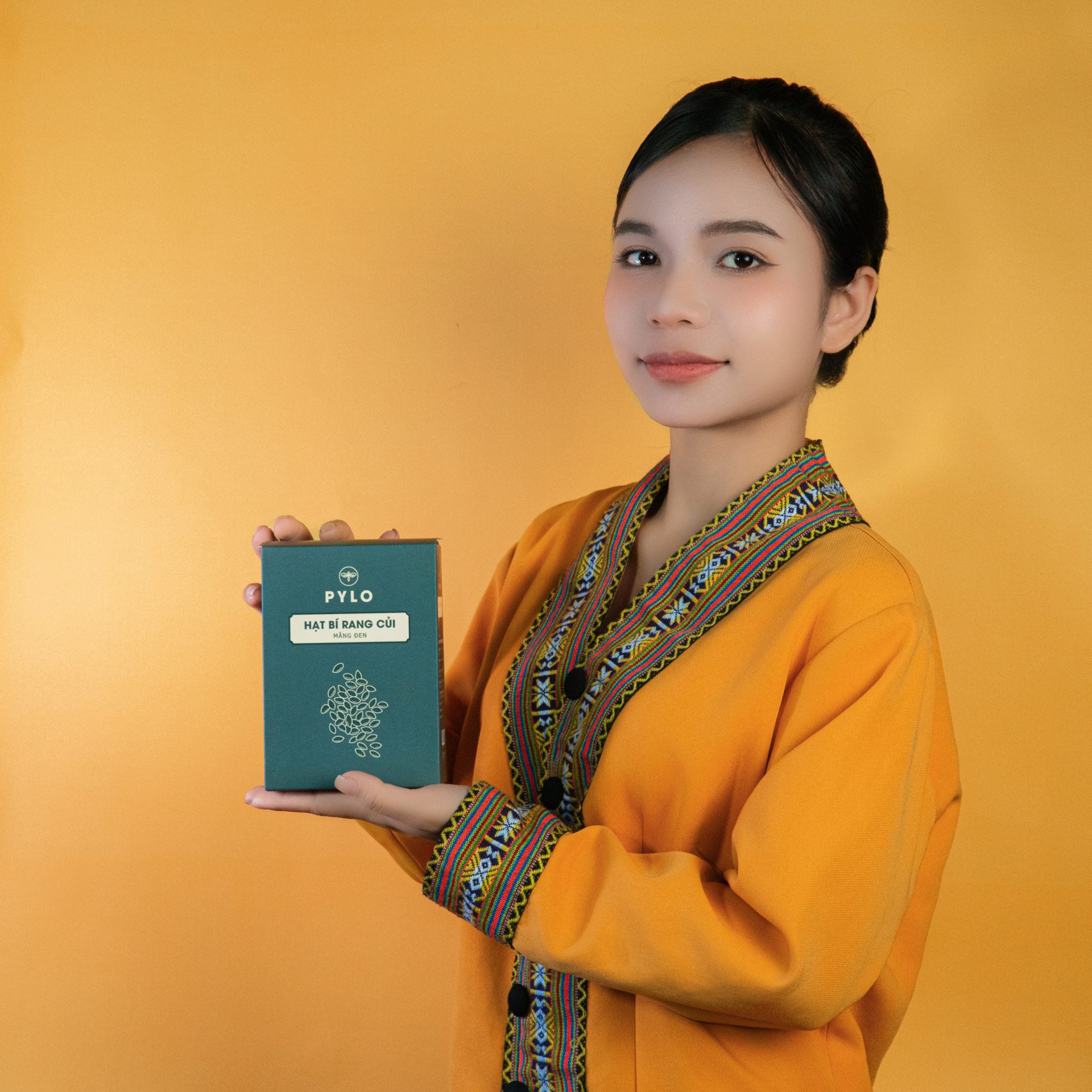 Hạt Bí Rang Củi PyLo