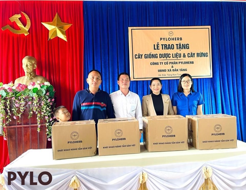 PyLoHerb Trao Tặng 10.000 Giống Sâm Dây Ngọc Linh Và  4.000 Cây Rừng Cho Bà Con Xã Đăk Tăng, Kon Plong, Kon Tum