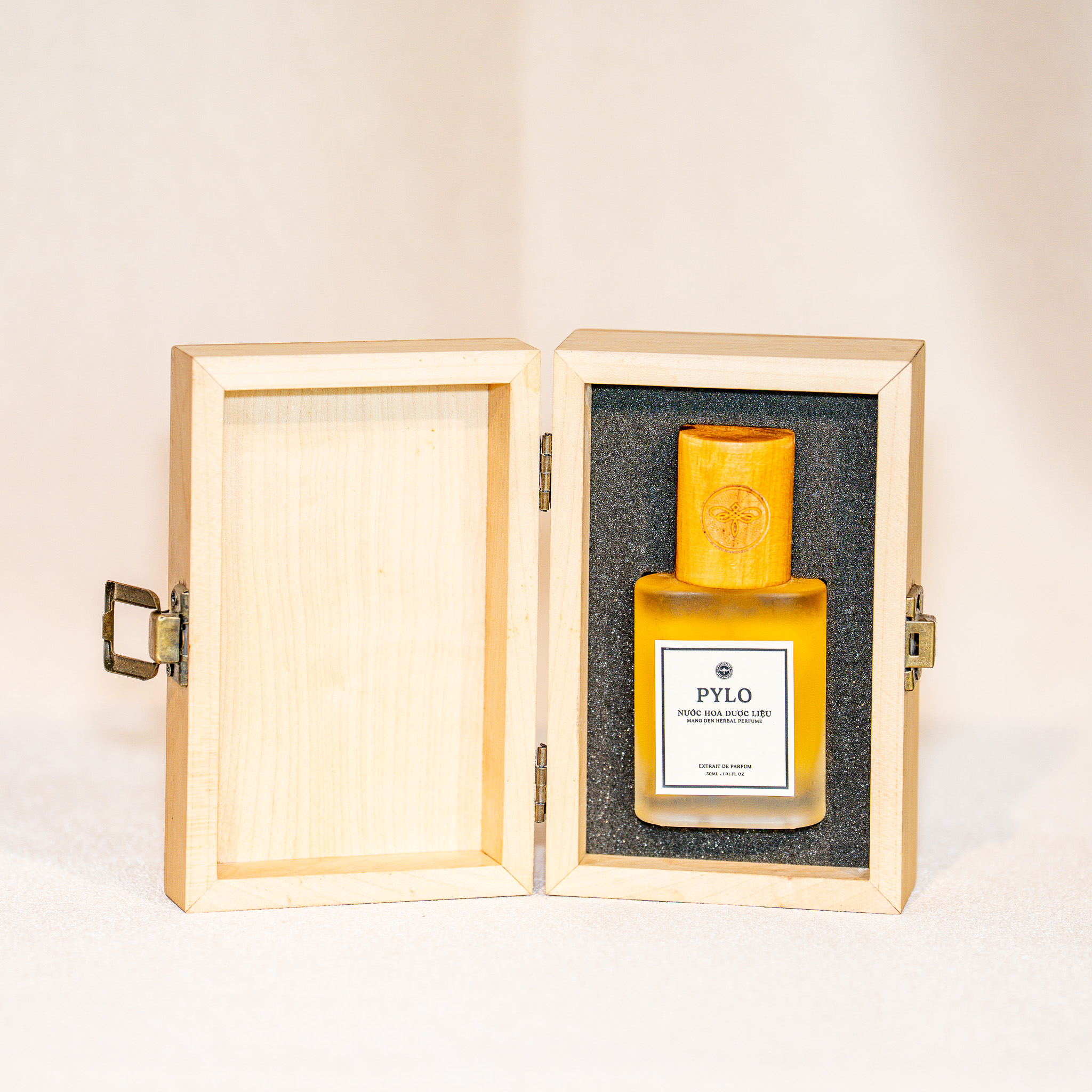 Nước Hoa Dược Liệu PyLoHerb Mang Den Extrait De Parfum - Ảnh 2