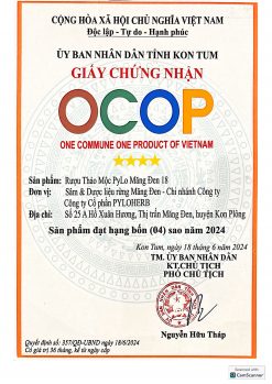 Alternative view of Rượu Thảo Mộc Măng Đen PyLo 18